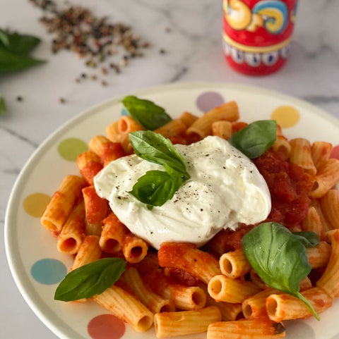 Pasta with tomato and burrata